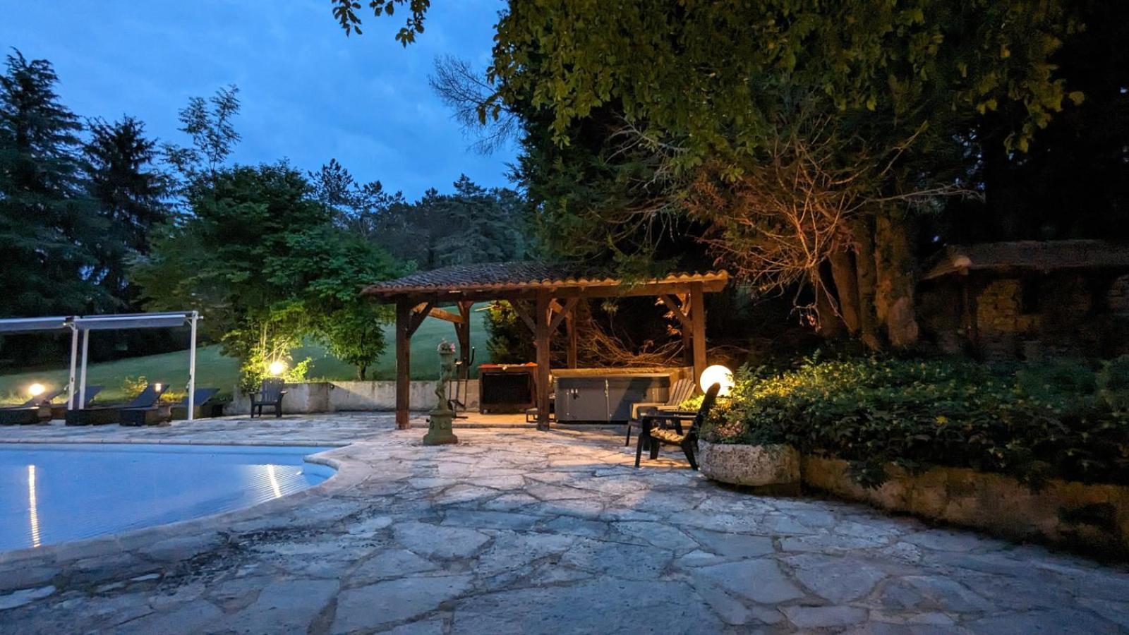 Bonfarto Locations Hotel Urval Bagian luar foto