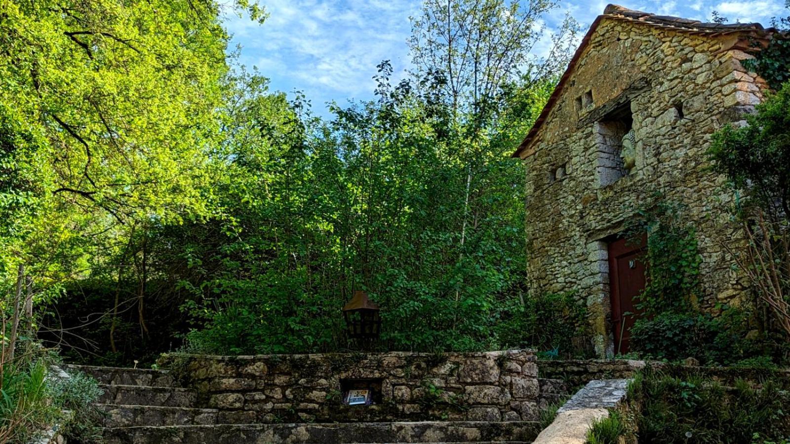 Bonfarto Locations Hotel Urval Bagian luar foto
