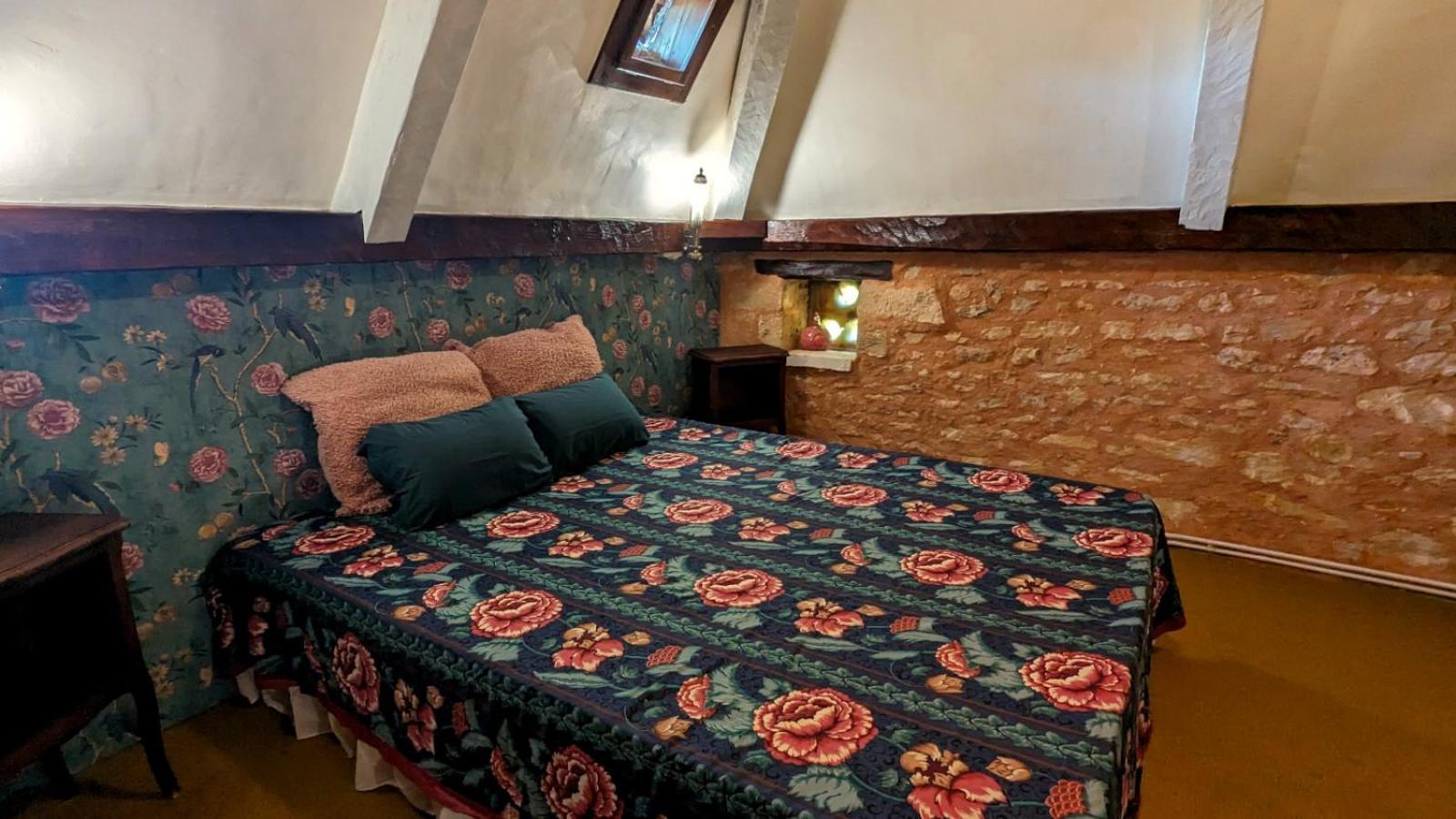 Bonfarto Locations Hotel Urval Bagian luar foto